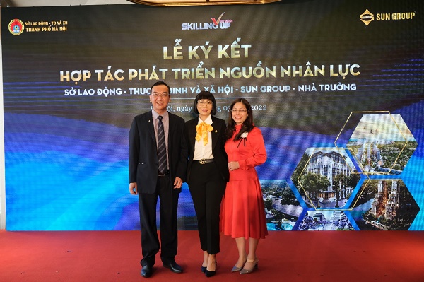 HCCT ký kết hợp tác với Tập đoàn Sun Group