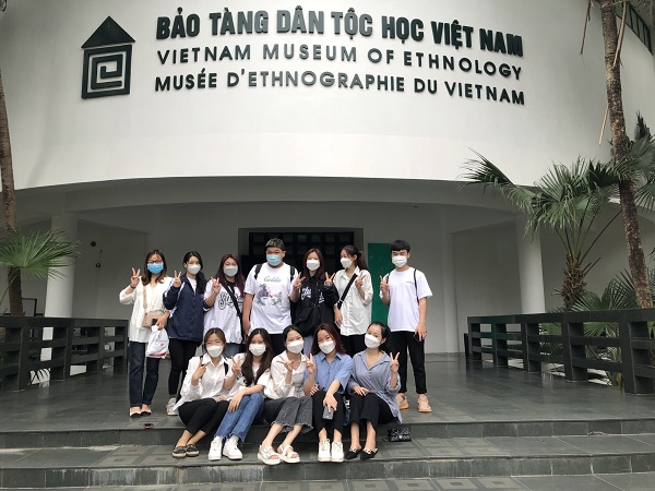 Sinh viên được gì khi lựa chọn ngành tiếng Anh tại trường Cao đẳng Thương mại và Du lịch Hà Nội?