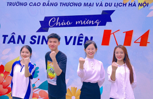 (Sinh viên HCCT quyết thắng)