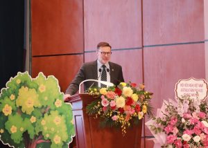 Đại sứ Australia tại Việt Nam Andrew Goldzinowski phát biểu tại Chương trình.