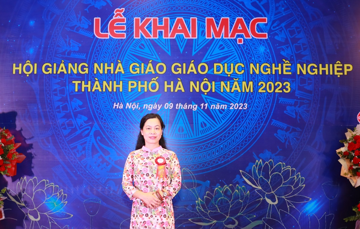 Cầm. VT