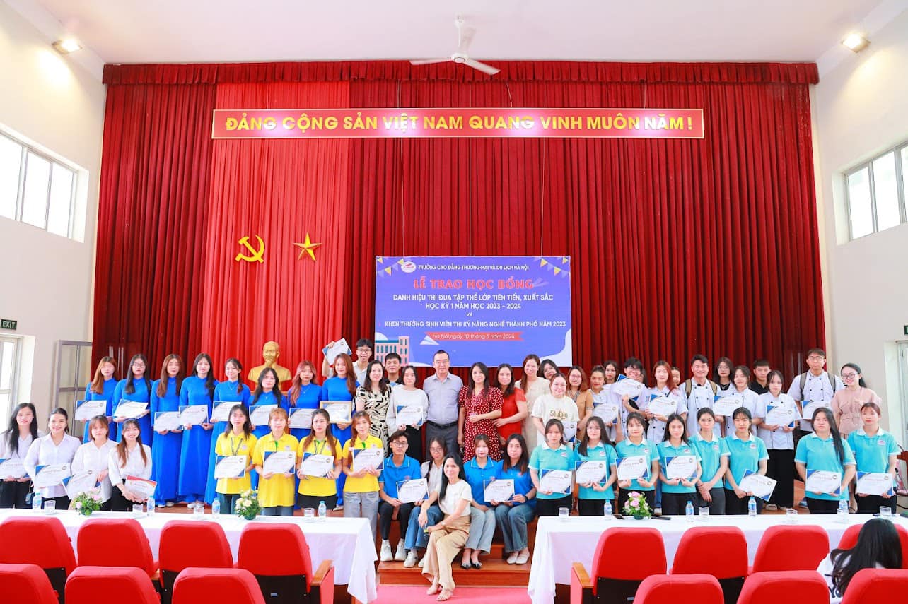 Học bổng