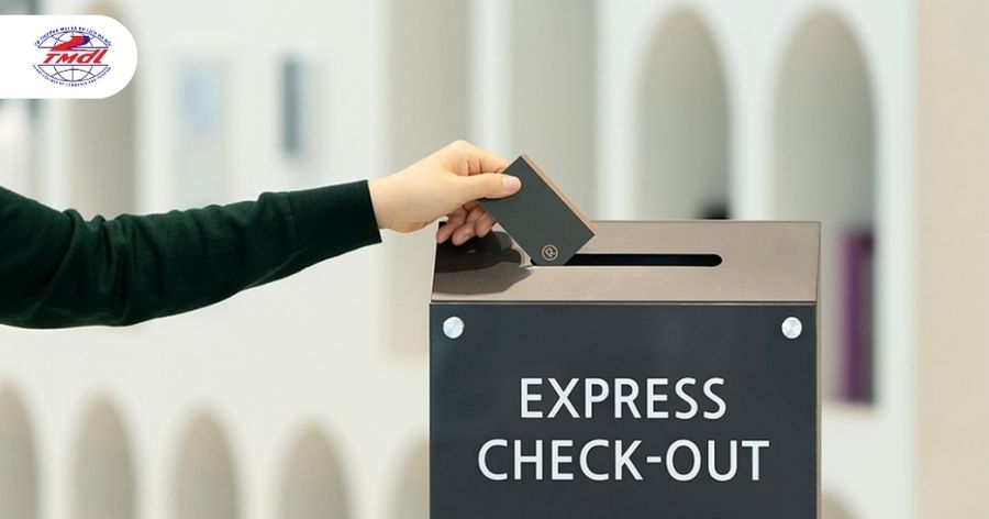 Express check-out là dịch vụ thanh toán và trả phòng nhanh ngay trong khách sạn