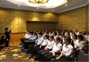 Học nghề gì để có nghề nghiệp ổn định trong 3 năm tớilà câu hỏi của nhiều bạn trẻ