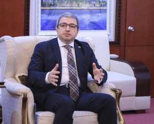 Ngài Shovgi Kamal, Đại sứ Azerbaijan tại Việt Nam chia sẻ tại buổi làm việc.