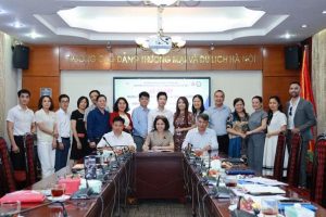 Chụp ảnh lưu niệm tại Lễ ký kết