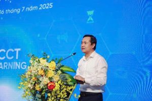 Ông Đào Trọng Độ, Trưởng phòng Giáo dục chính quy - Cục Giáo dục nghề nghiệp, Giáo dục thường xuyên phát biểu tại buổi lễ.