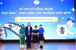 Ban Giảm khảo cuộc thi Kỹ năng nghề HSSV năm 2025 – Kỹ năng nói tiếng Trung quốc.