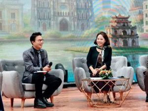 TS,Trịnh Thị Thu Hà – Bí thư Đảng ủy, Hiệu trưởng tại buổi tọa đàm