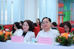 Đại biểu tham dự tại lễ khai mạc