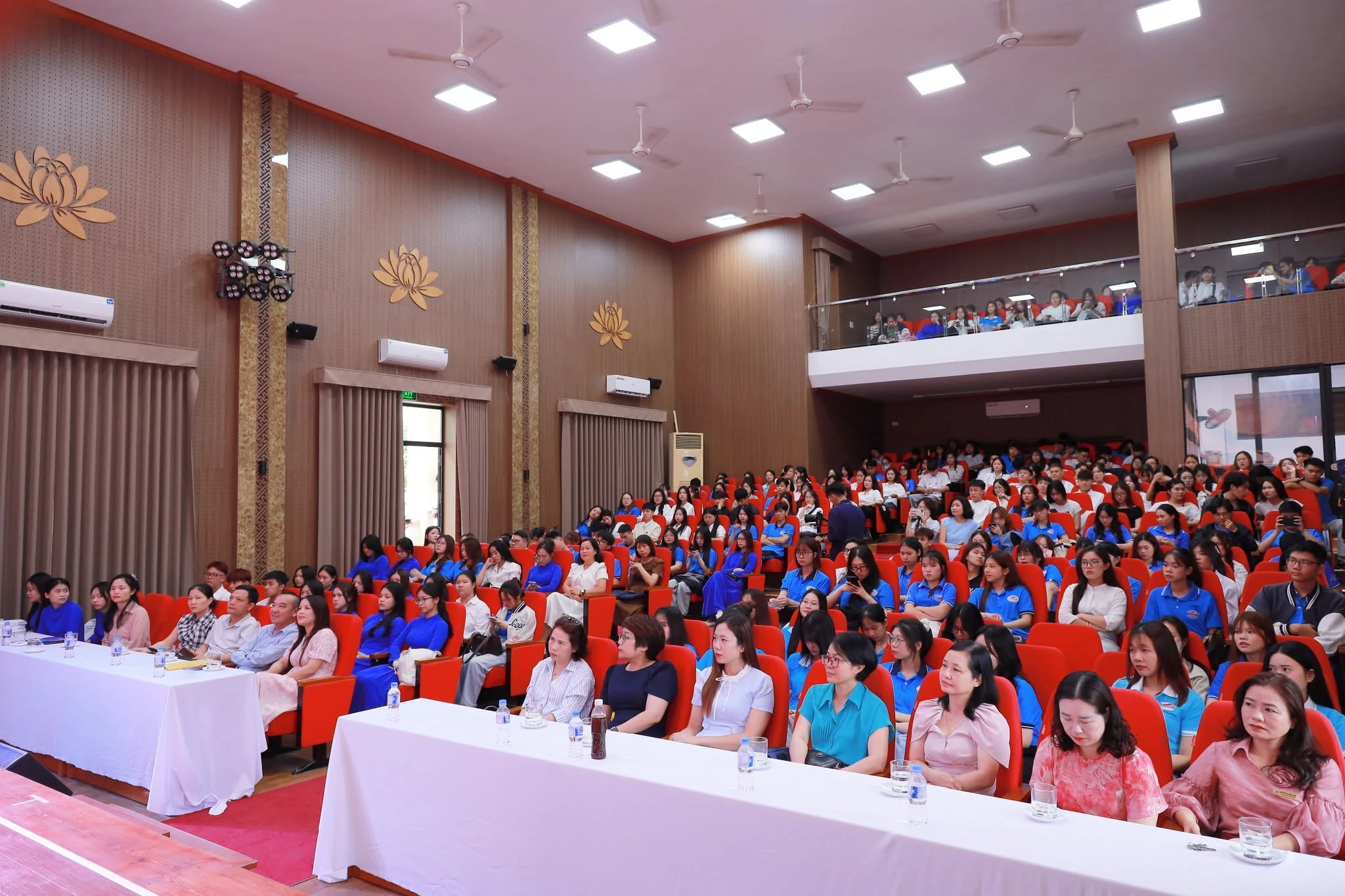 HCCT trao học bổng 2,19 tỷ đồng cho 254 HSSV xuất sắc 2026