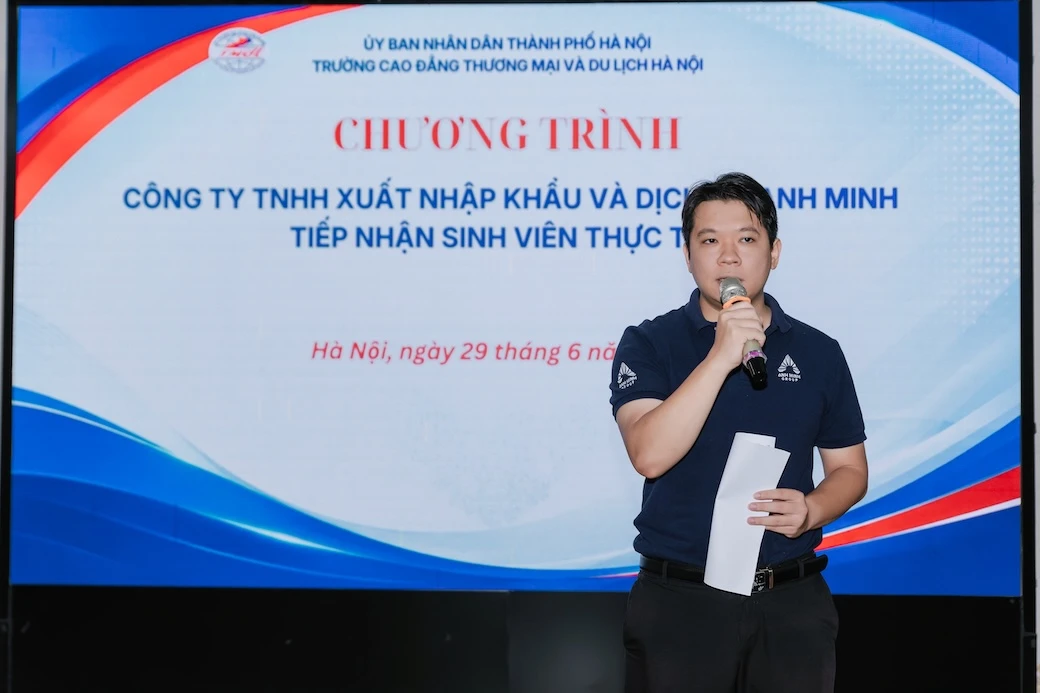 Sinh viên K16 HCCT bắt đầu kỳ thực tập tại đối tác uy tín