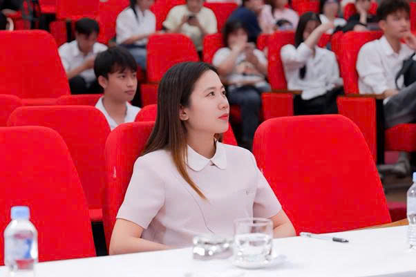 Đánh thức tư duy sáng tạo cùng HCCT Photo Contest 2026