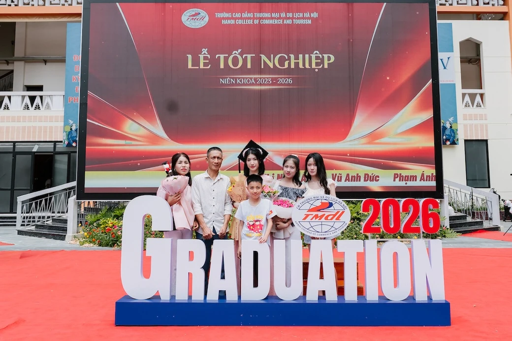 Lễ tốt nghiệp Khóa 15 HCCT: 1.048 ngày trưởng thành
