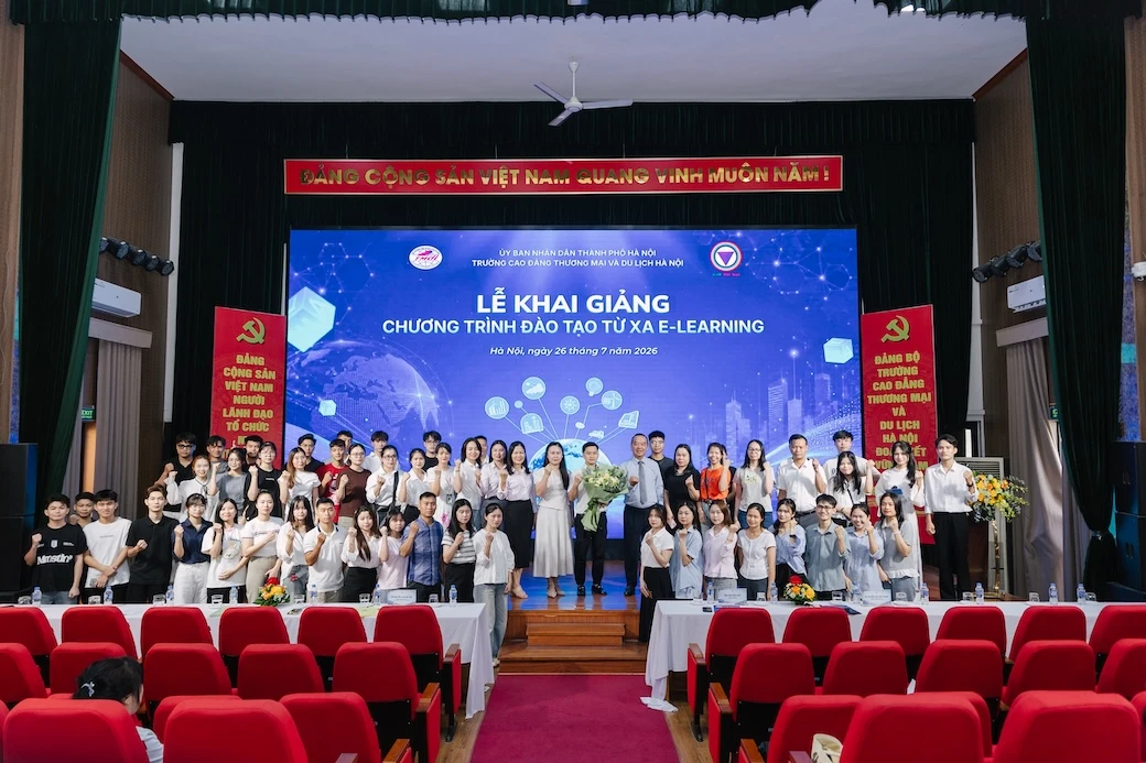 Khai giảng hệ đào tạo từ xa HCCT 2026: Bứt phá kỷ nguyên số